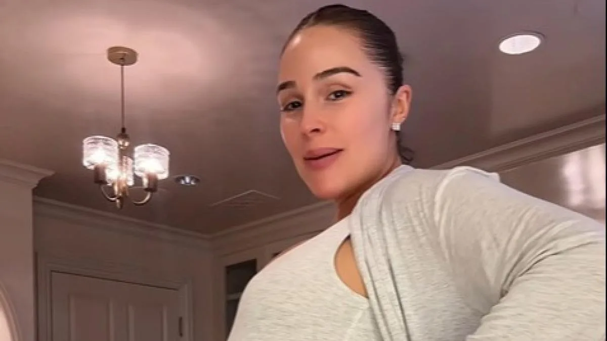 Olivia Culpo ignores 'noise' surrounding pregnancy weight gain