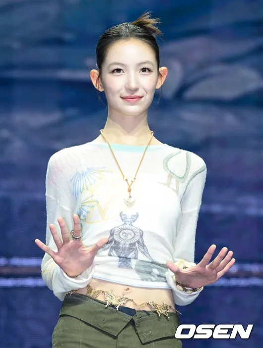 [사진]튜이드 이하늬 '선 키스'