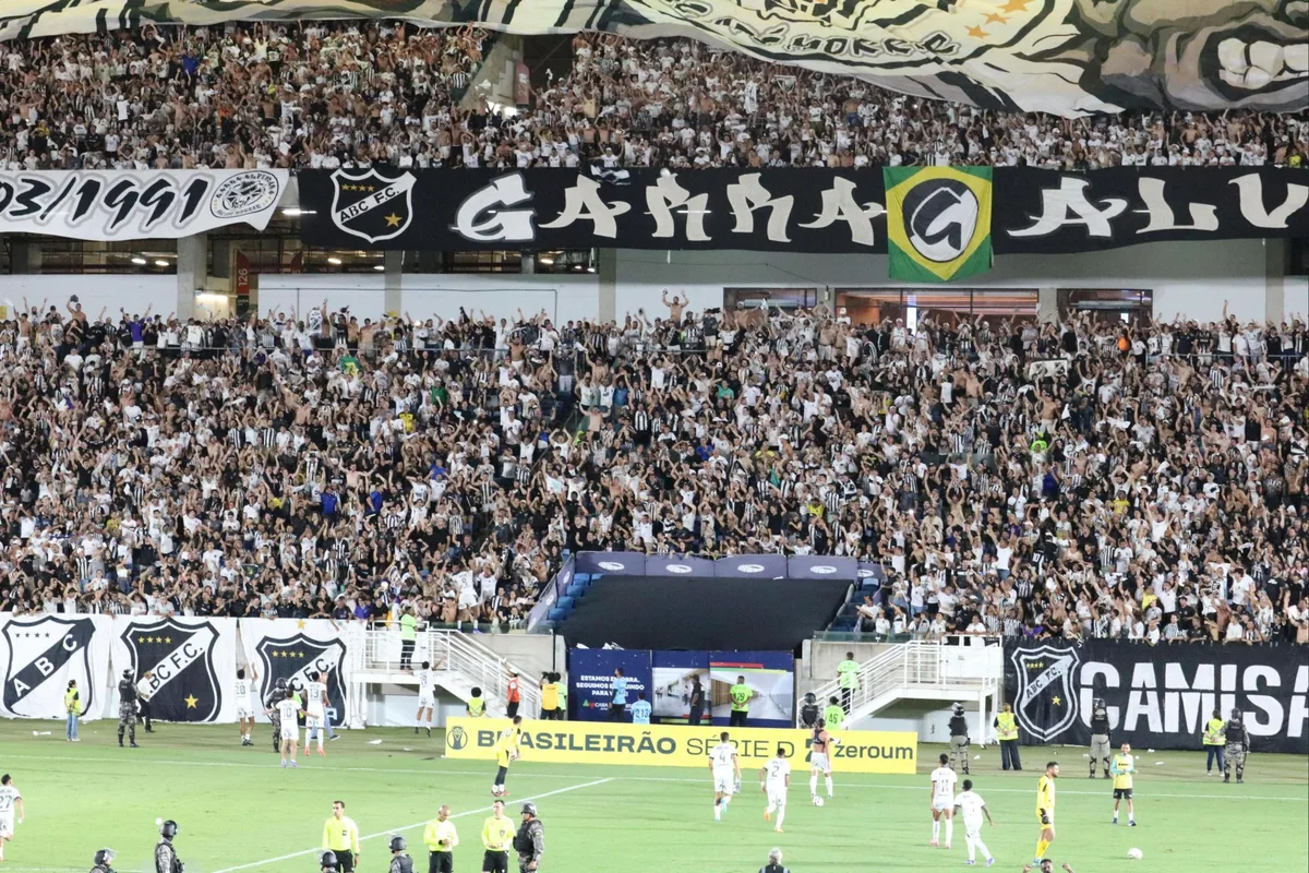 Jogo do acesso do ABC registra maior público da Arena das Dunas no pós-Copa do Mundo