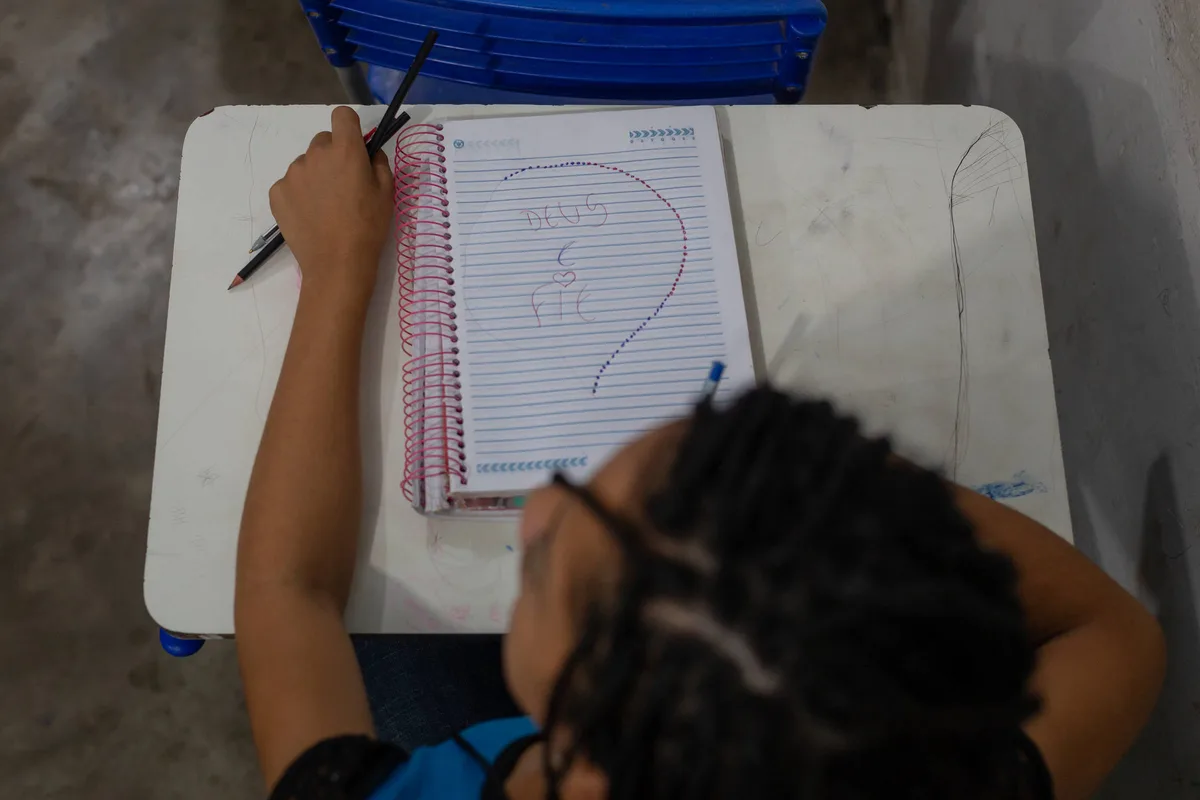 Só 9% dos membros da bancada de educação no Congresso priorizam emendas para a área
