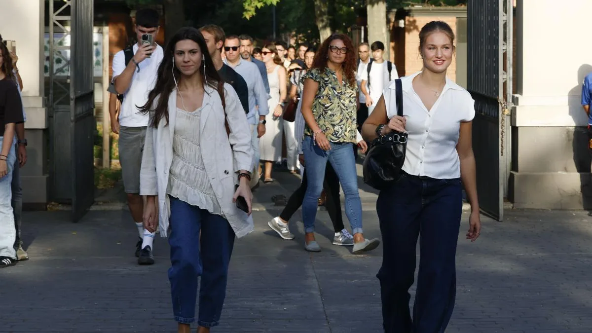 Leonor vuelve a las aulas: una princesa entre 4.000 nuevos universitarios