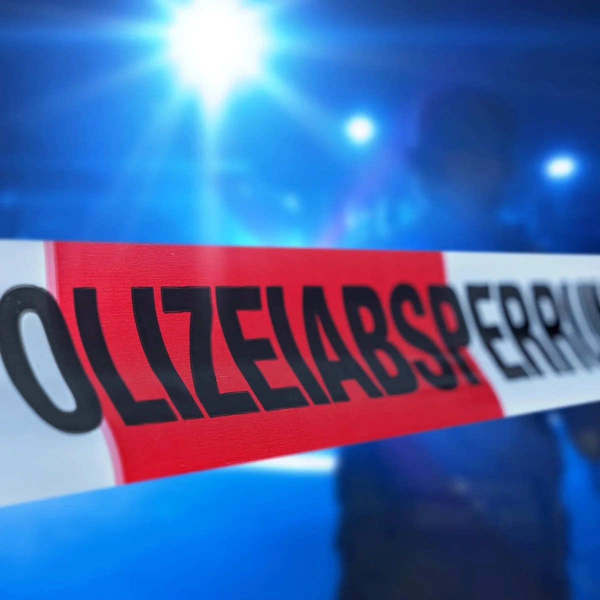 Polizei - Gewalttat an Brandenburger Schule - laut Medienbericht zwei Tote