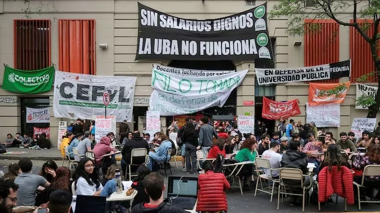 El conflicto universitario escala: sin acuerdo paritario, el Gobierno busca frenar el paro docente