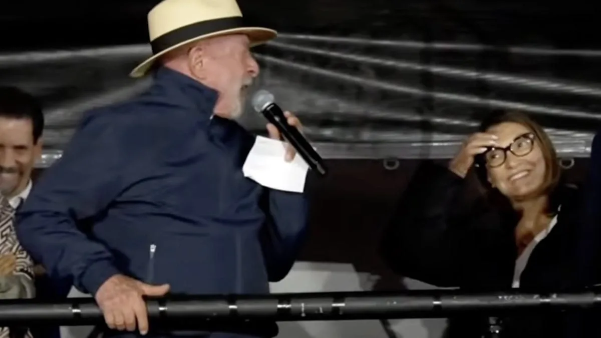 Lula volta a confundir Janja com Marisa durante evento em Guarulhos