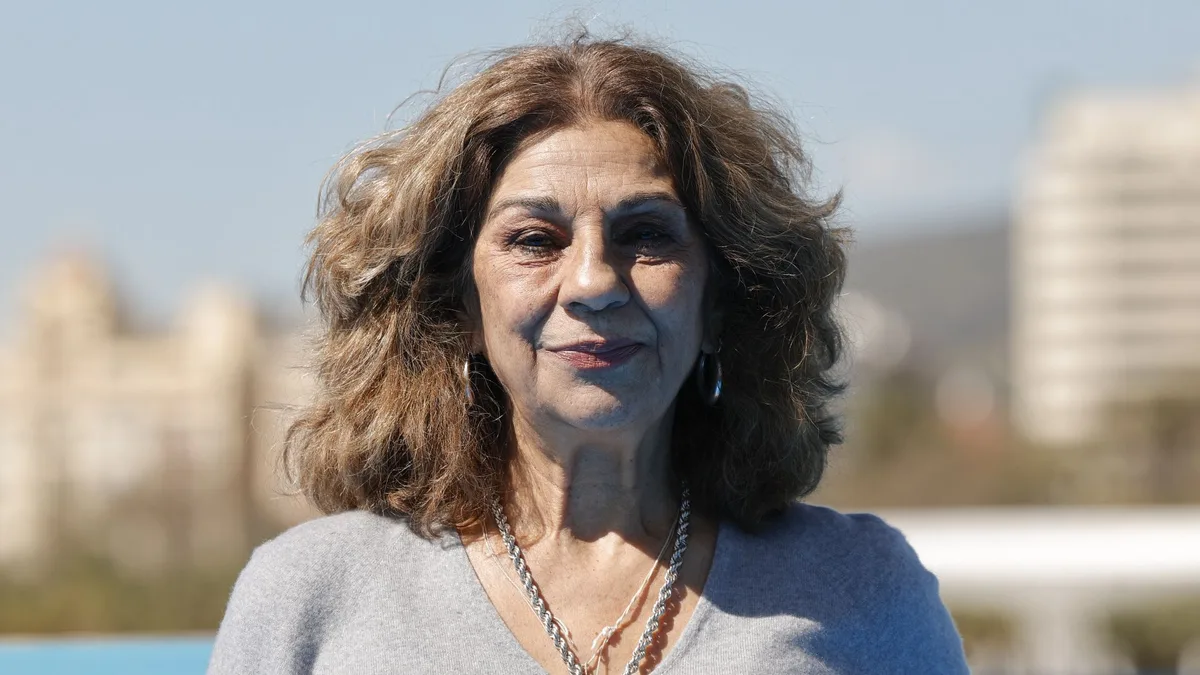 Lolita Flores vuelve a su infancia con una entrañable fotografía junto a su padre El Pescaílla: "Siguen vivos en mí"