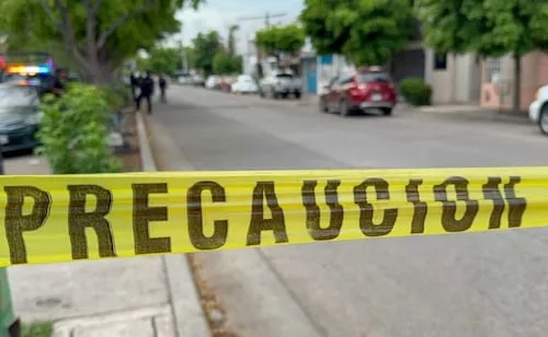Matan a balazos a sujeto en fraccionamiento de Mazatlán; su acompañante resultó gravemente herido