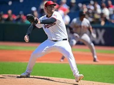 Gavin Williams strikes out 11 as Guardians beat Giants 5-2