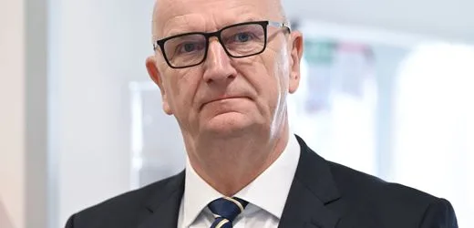 Berlin: Dietmar Woidke warnt SPD vor Koalition mit Linken