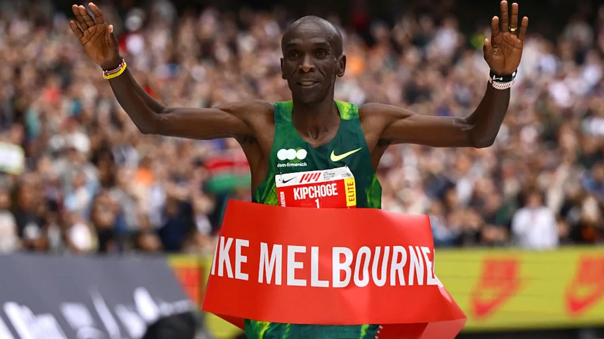 2-Time Olympic Champion Eliud Kipchoge Ends 3-Year Victory Drought, Wins Melbourne Marathon