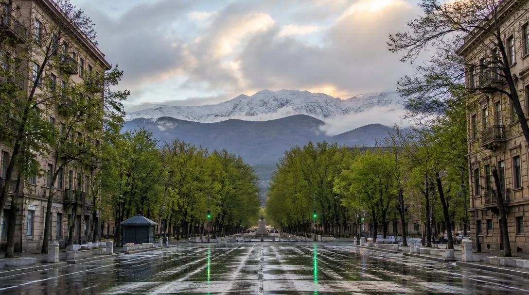 Clima en Mendoza hoy sábado 10 de octubre: cielo mayormente nublado y fresco