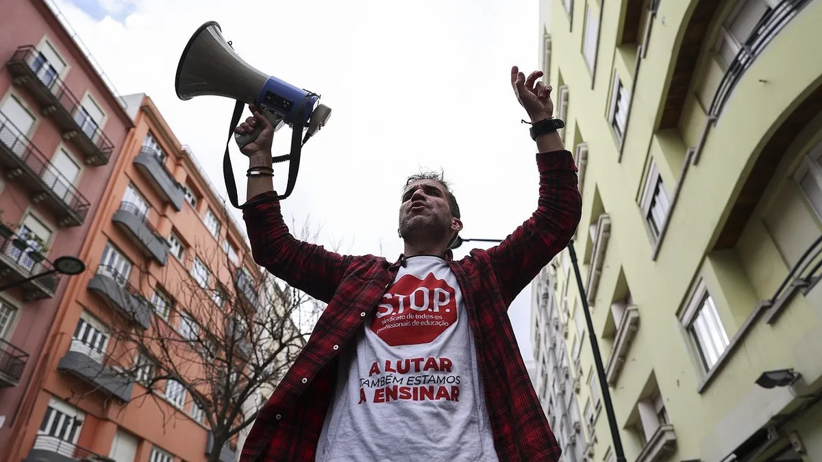 STOP avalia protestos contra devolução de salários