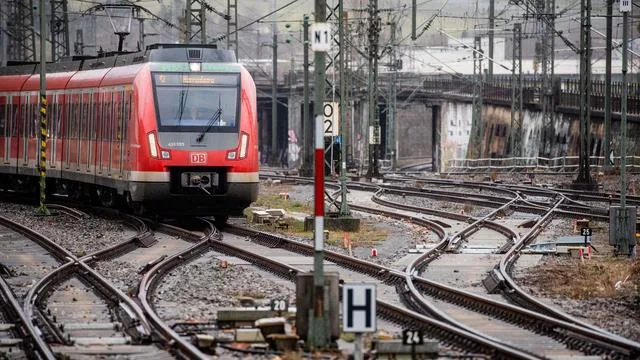 Stammstrecke in Stuttgart: Nach wochenlanger Sperrung fährt S-Bahn wieder regulär