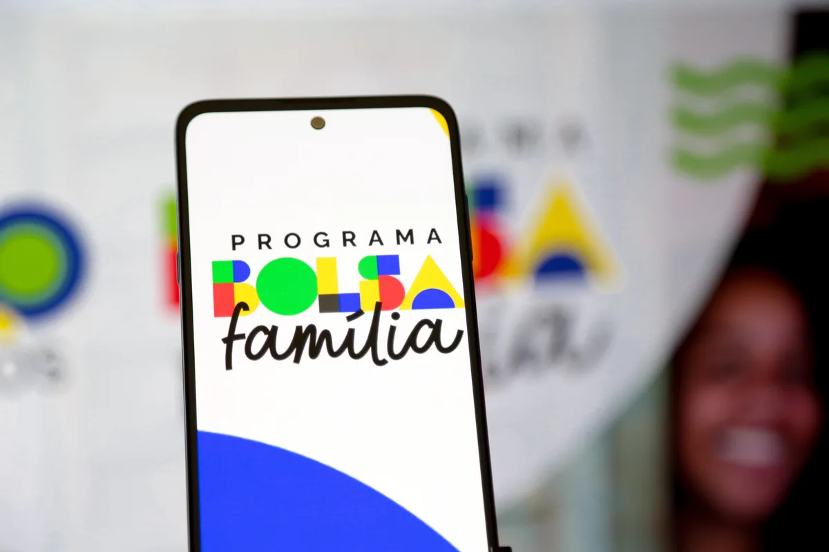 Bolsa Família 2026: pagamentos de agosto começam nesta terça; veja calendário