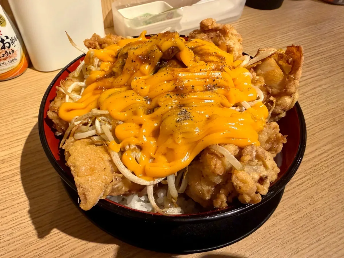 Heavyweight ramen-style cheese fried chicken bowl appears in Tokyo, but is it genius or madness?