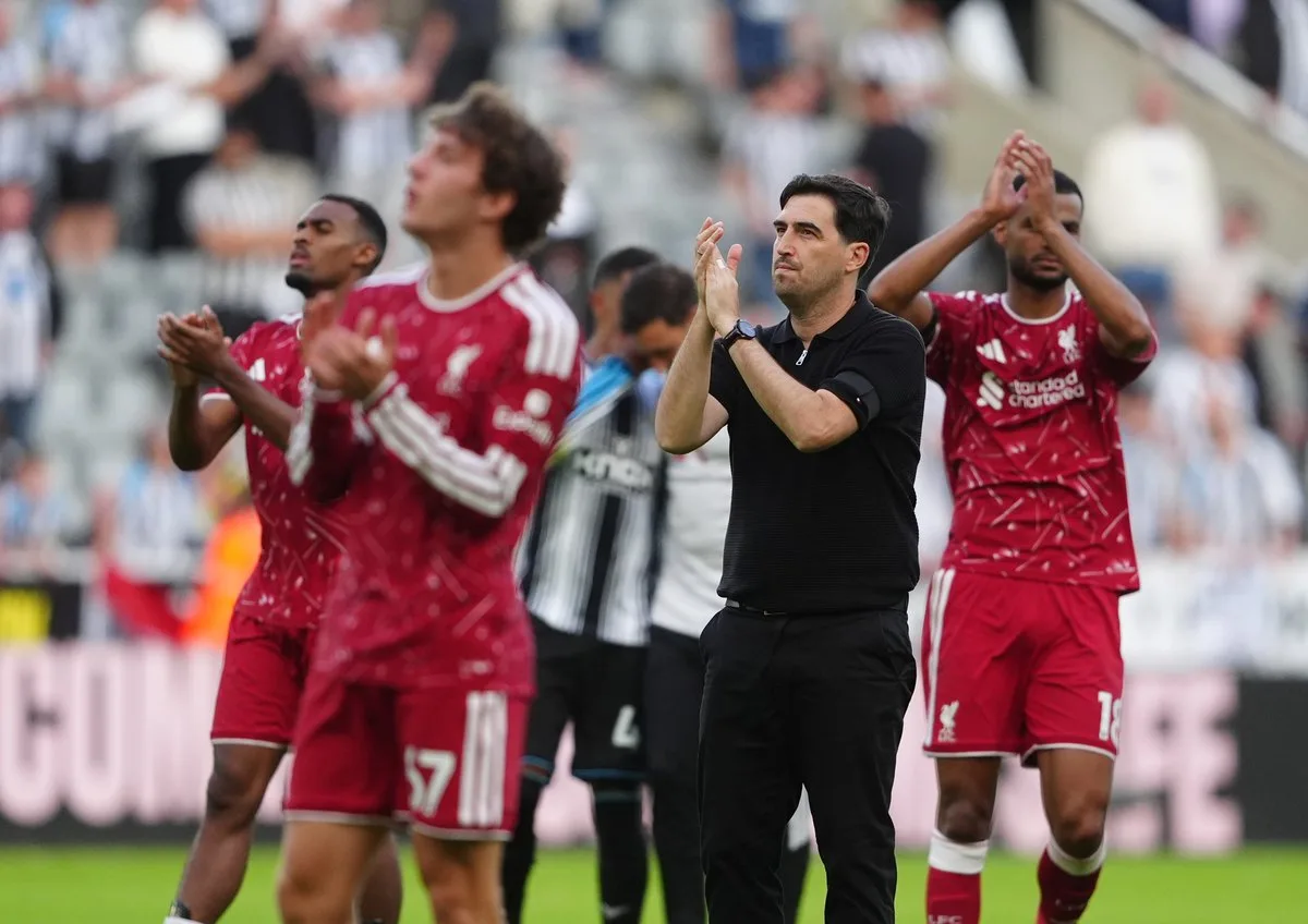 Liverpool: Harvey Elliott 'agrees' to transfer exit after Andoni Iraola verdict
