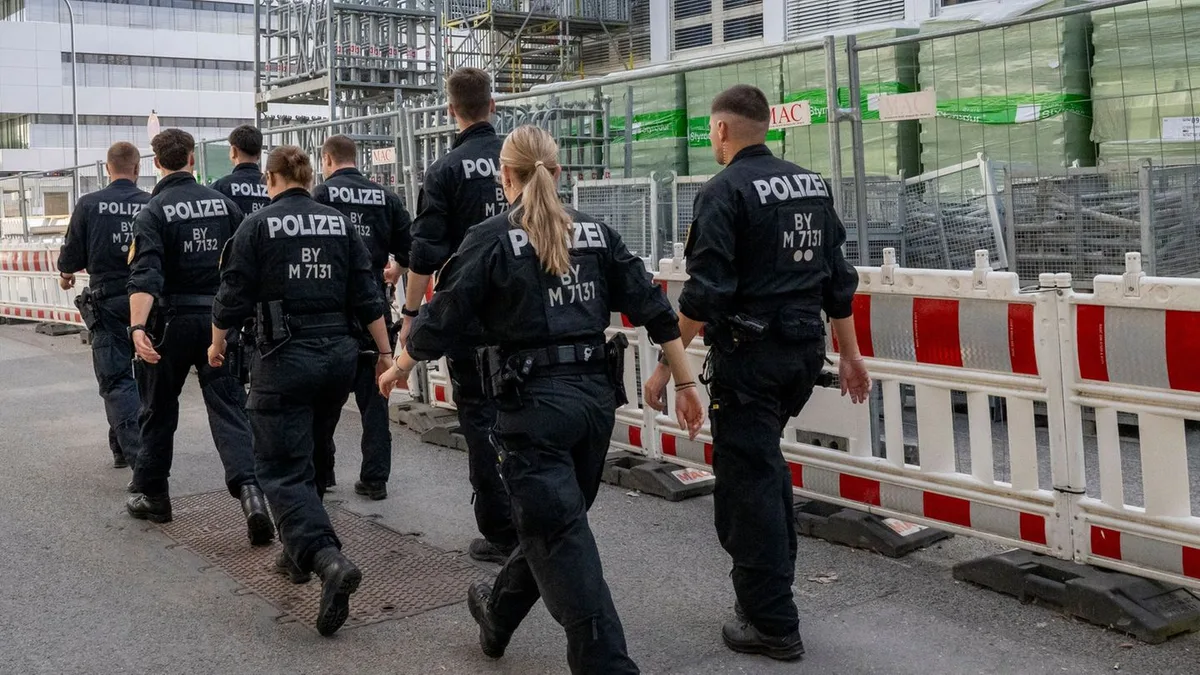 Innere Sicherheit: Innenminister: „Brandanschläge“ mit politischem Hintergrund