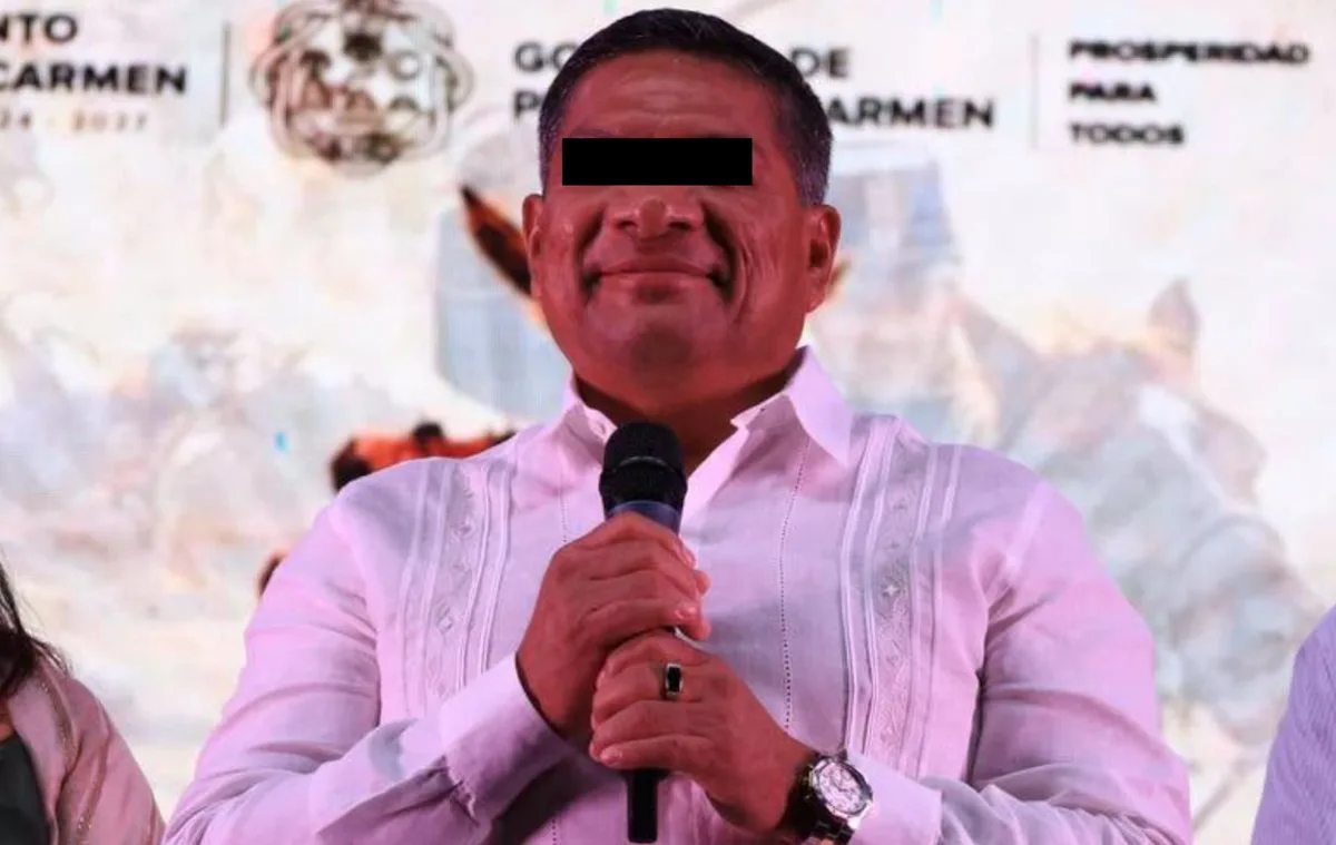 Detienen a Gilberto Gómez, alcalde morenista de Puerto Aventuras, por extorsión a comerciantes