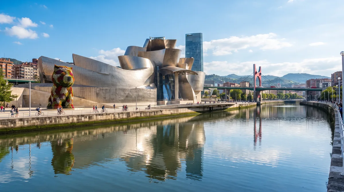 Com sua fachada ondulada coberta por dezenas de milhares de finas placas de titânio, esta estrutura museológica revolucionária foi responsável por revitalizar a economia de uma cidade inteira