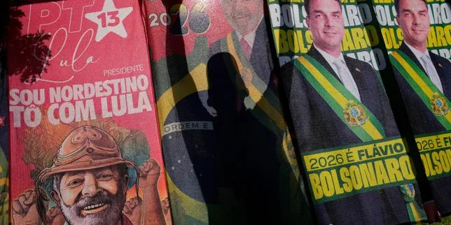 Premier tour de la présidentielle au Brésil : classes moyennes, jeunes, hommes... là où Lula a perdu du terrain face à Flavio Bolsonaro