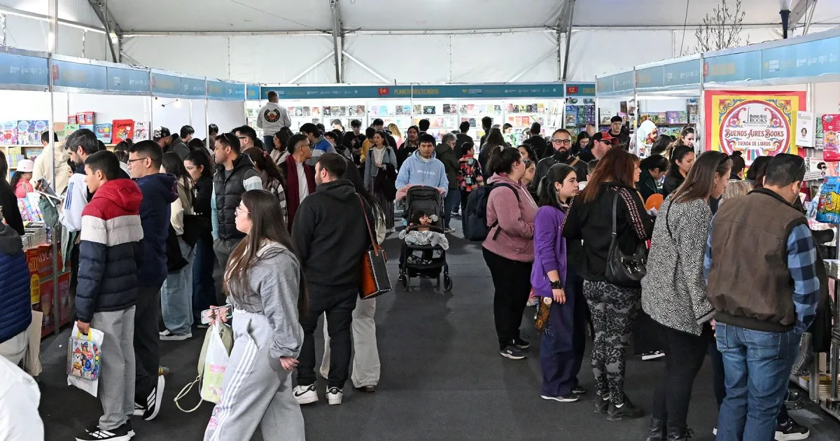 Día seis de la Feria del Libro 2026 en Neuquén: cronograma y pronóstico para este miércoles 16