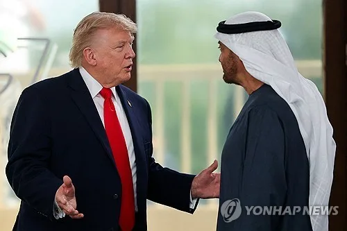 "美, 이란전 피해 중동 에너지시설 재건에 6.8조원 출자 추진"