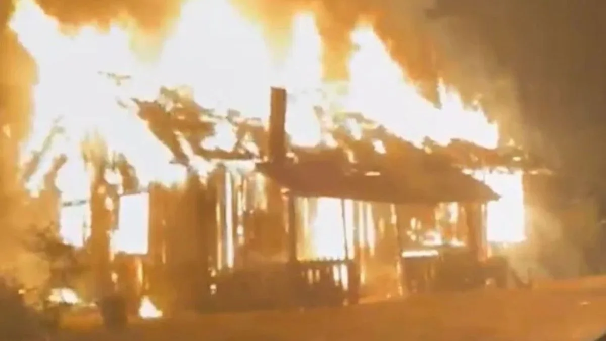 Família que teve casa completamente destruída por incêndio pede ajuda para recomeçar em SC: ‘Perdemos nosso lar e tudo que tínhamos’