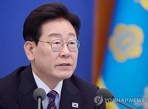 李대통령, DMZ 폭발사고에 "마음 무거워…치료·회복 지원"