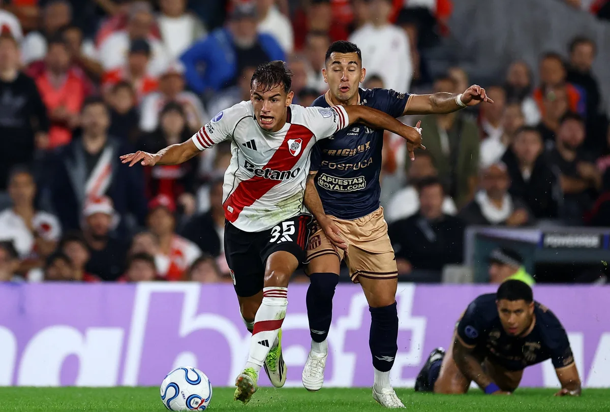 Golpe en el mercado: River Plate vendió a Joaquín Freitas al Flamengo por una cifra impactante