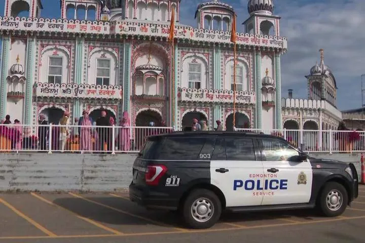 2 men stabbed during prayers at Sikh temple in north Edmonton