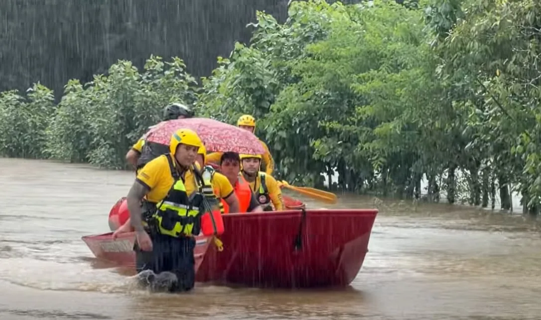 Lluvias dispersas afectan Costa Rica: 145 escuelas siguen en suspensión de clases tras el impacto de ondas tropicales