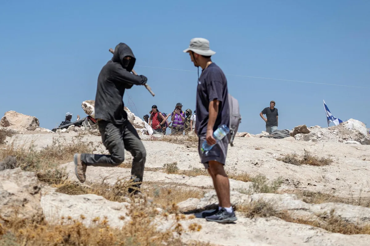 En Cisjordanie occupée, des journalistes de l’AFP agressés par des colons israéliens
