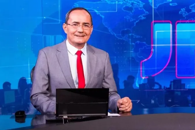 Acre se despede do jornalista Ayres Rocha, que morreu aos 62 anos