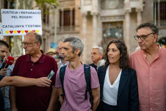 Un mando policial justifica en el juicio de Roger Español que usaron pelotas de goma el 1-O por la "agresividad" de los manifestantes