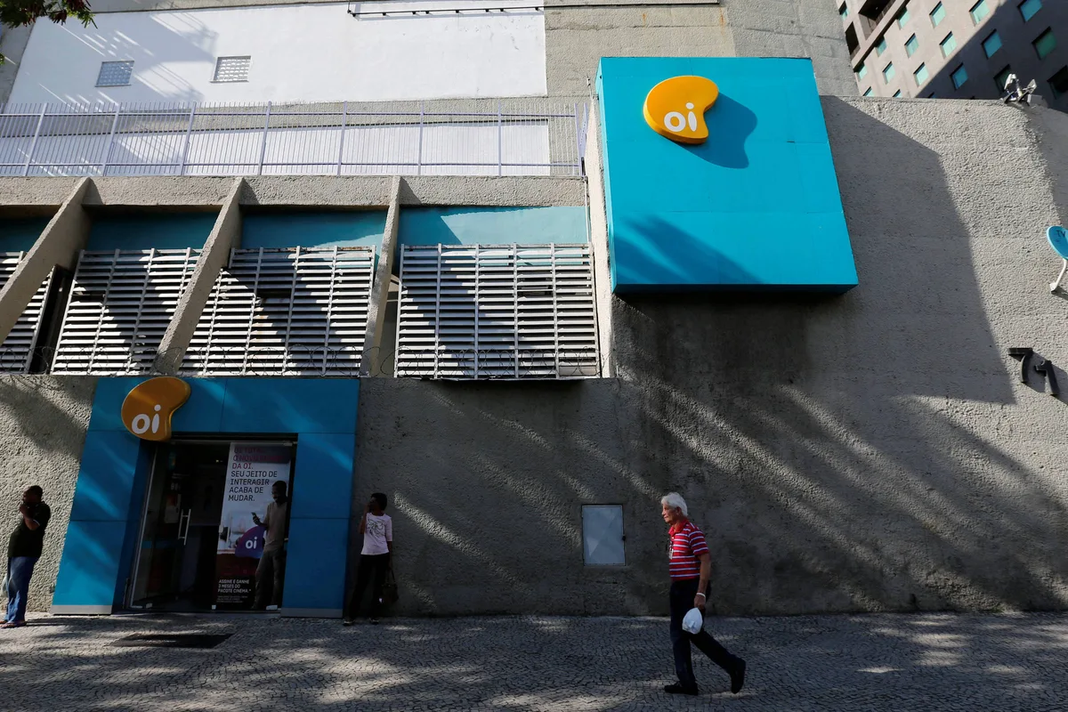 Justiça decreta falência da Oi