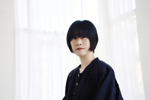 김애란 "글쓰기란 고통…고통을 AI에 외주 주고 싶진 않아"