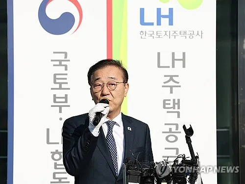 공공임대 1가구당 LH 빚 2.9억…임대확대에 재무부담 커지나