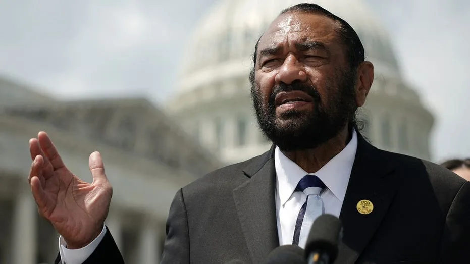 Outgoing House Democrat Al Green files another impeachment resolution targeting President Donald Trump