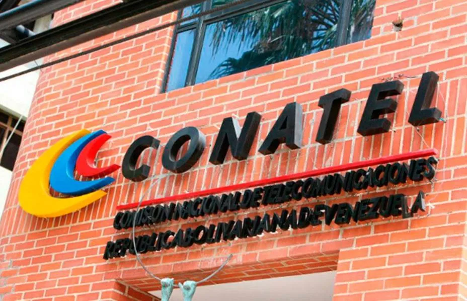 Conatel concluyó consulta nacional y promete audiencia pública en su sede