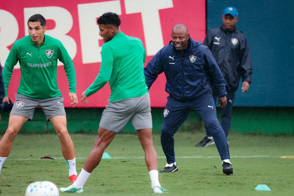 Fluminense melhorou com Marcão? Compare com período de Zubeldía em 2026