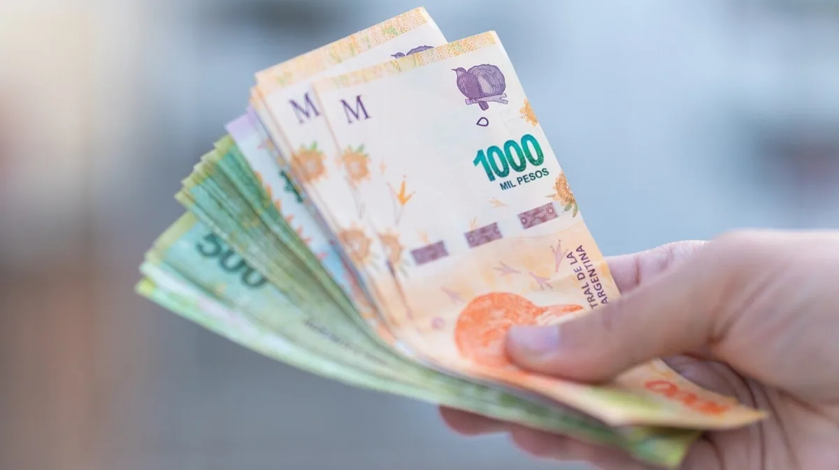 La inflación baja, pero el crédito sigue caro: por qué las tasas de los préstamos se mantienen altas