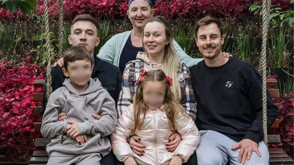 Mãe de quatro filhos enfrenta câncer e busca R$ 2 milhões para tratamento em SC: ‘Eu preciso muito de ajuda’