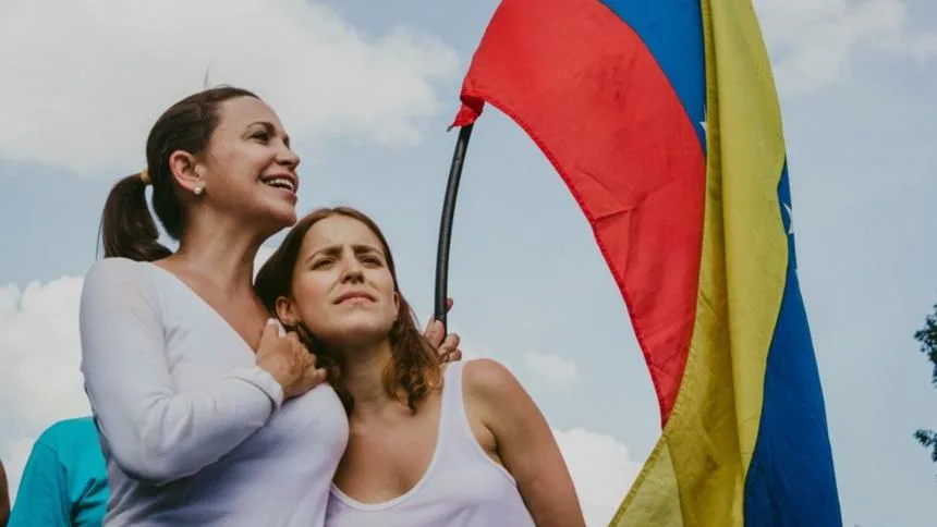 ¿Hija de María Corina Machado regresó al país? Lo que se sabe tras video viral