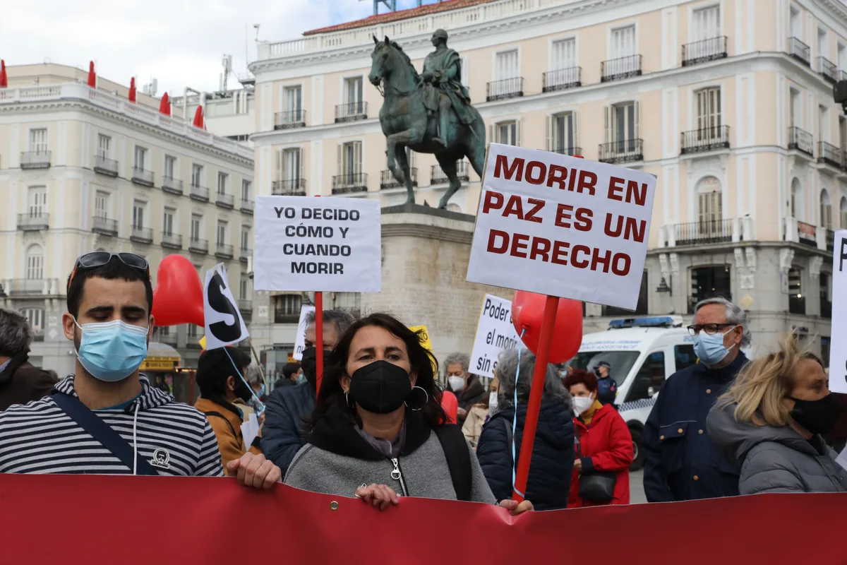 Francesc Augé podrá tener una muerte digna: el padre del barcelonés abandona la batalla legal contra su eutanasia