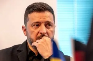 Putin quer recrutar 300 mil novos soldados, afirma Zelenskiy