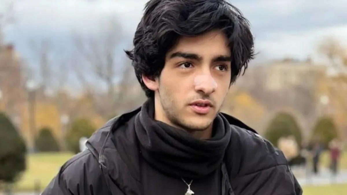Hrehaan Roshan makes singing debut with ‘This Heavenly Place’