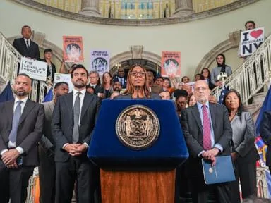 Mamdani and others sue Trump over new green card restrictions