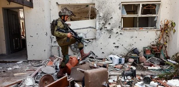 Jovem de 19 anos é denunciado em Israel por 45 reposts que exaltavam Hamas