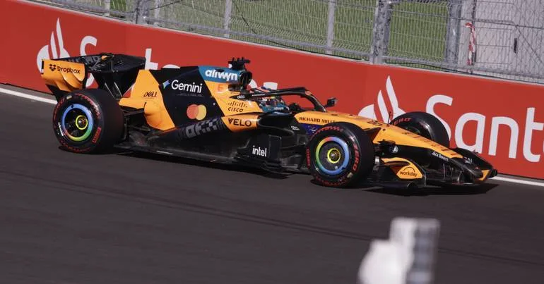 Lando Norris na pole position do GP de Espanha