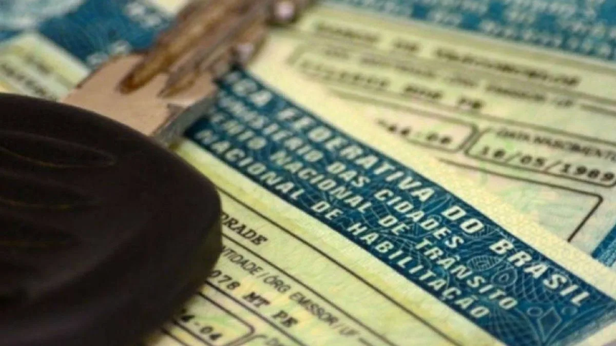 Motoristas com CNH vencida podem ter uma surpresa ao conferir nova decisão do Contran
