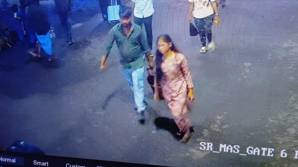 Decomposed body parts of woman found in Tamil Nadu Express in Agra; probe leads to Guduvanchery